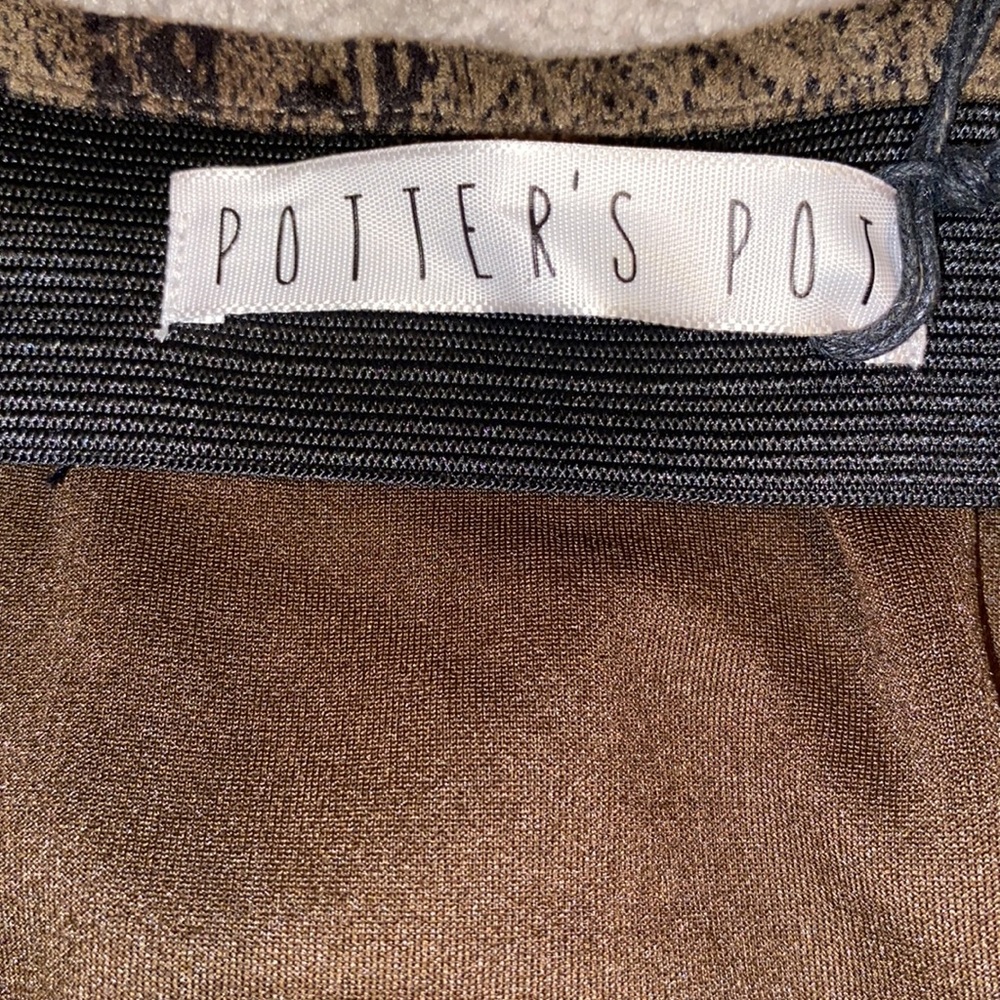 Potter’s Pot Skirt - Picture 2 of 5